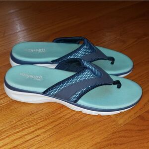 Easy Spirit Phantom flip flops